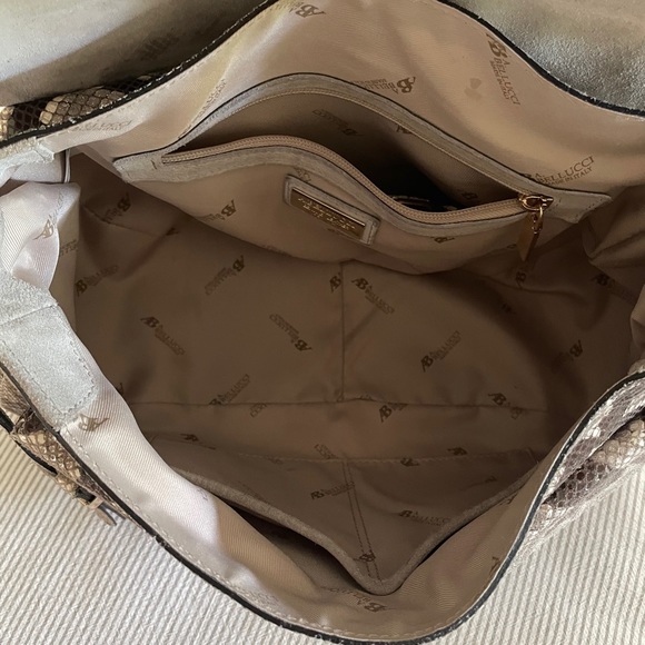 Genuine Leather Embossed Snakeprint Purse - Picture 4 of 5